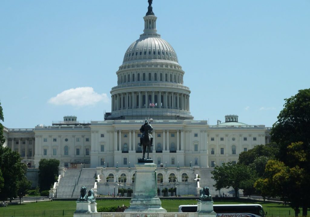 us-capitol-477987_1920 us-capitol-477987_1920